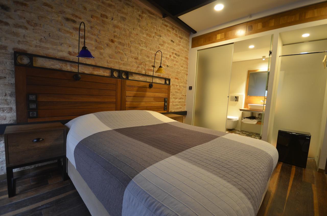 Uenver Galata Apart Istanbul Exterior photo