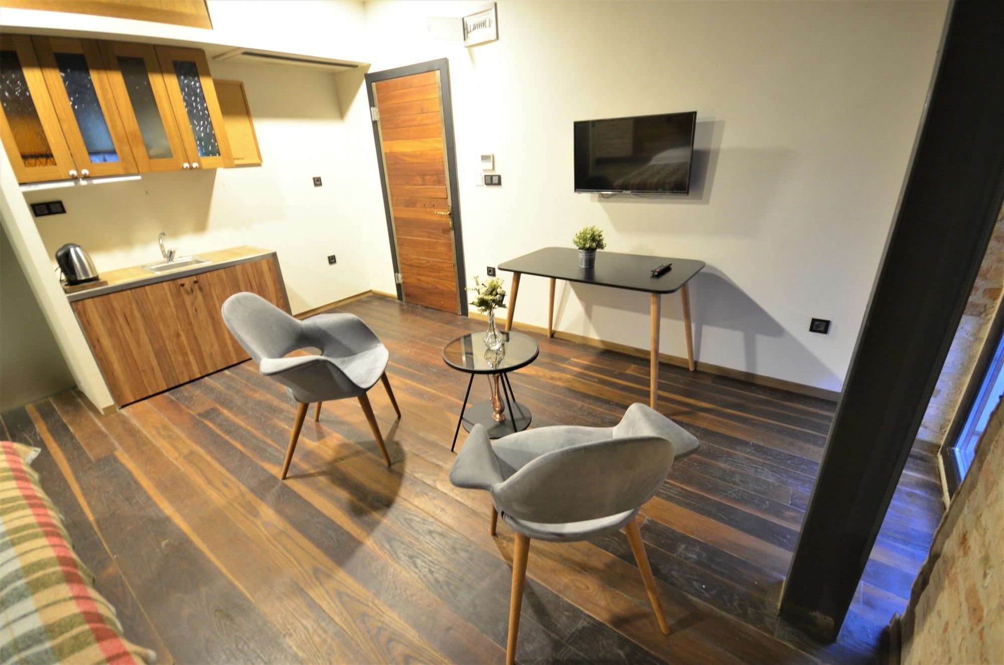 Uenver Galata Apart Istanbul Exterior photo